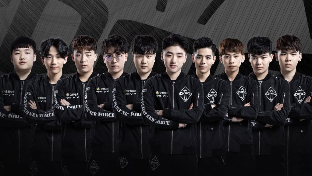 [亚冬会]中国队夺得速度滑冰男子短距离团体追逐赛金牌.